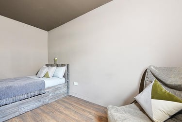 1 bed studio, Johnston Street, City Centre, Dundee, DD11PJ - Image 3